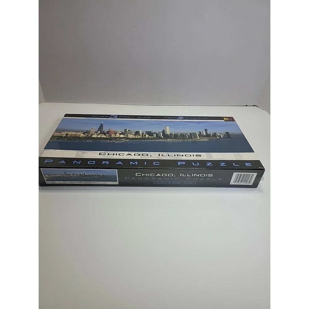 Buffalo Games New/Sealed Retro Chicago, Illinois Panoramic Puzzle 765‎ Pieces